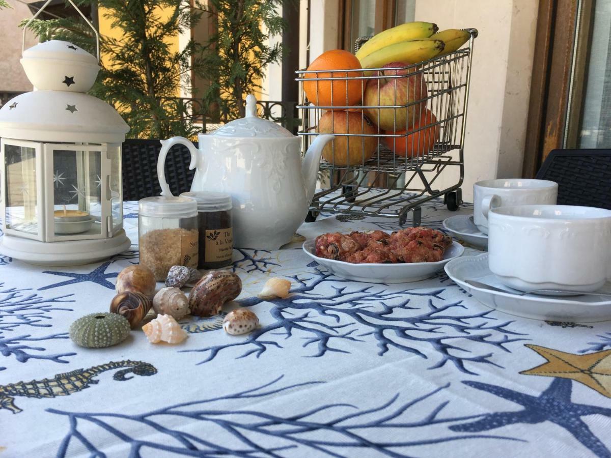 Casa Elisabetta Apartment Peschiera del Garda Ngoại thất bức ảnh